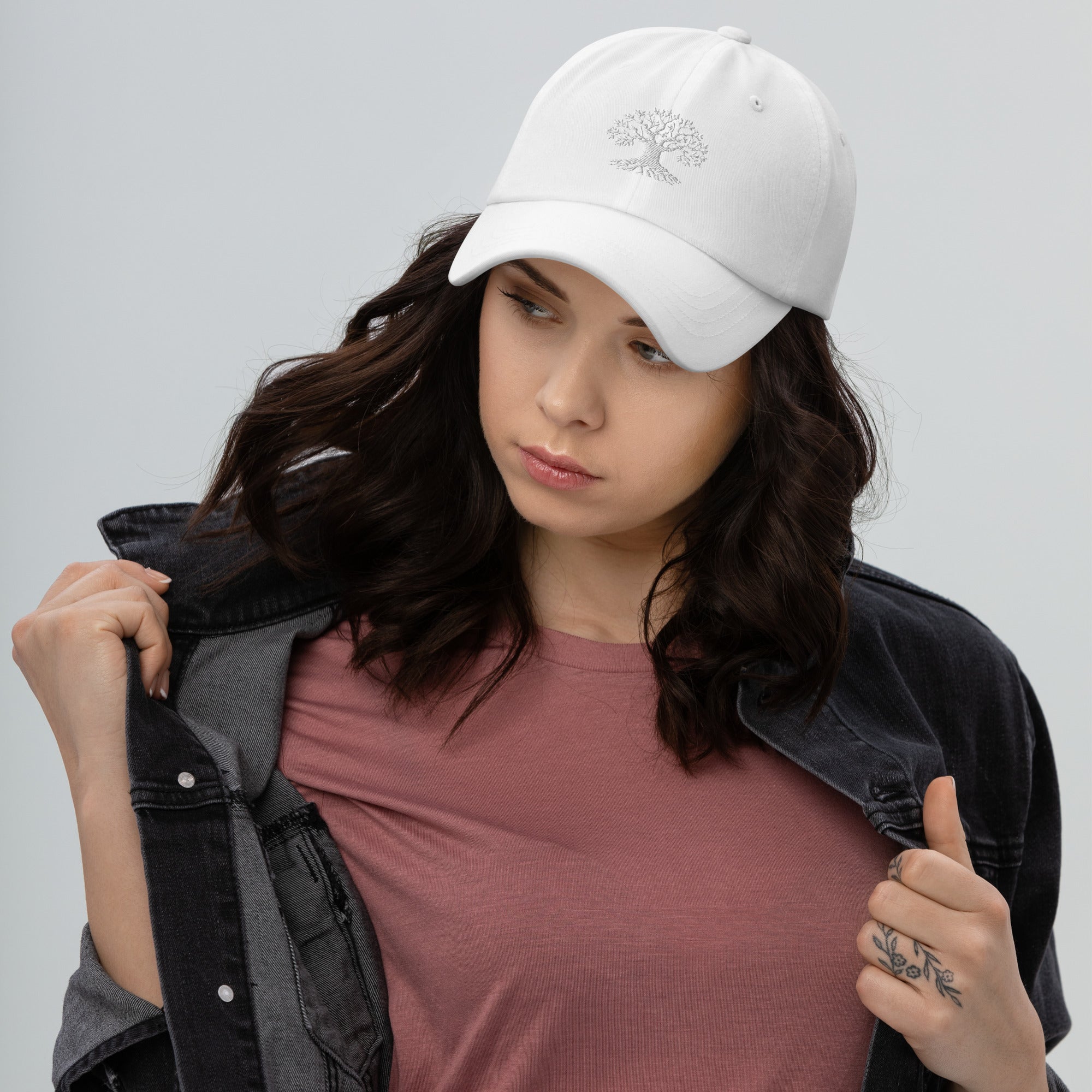 Gorra Olive Tree Dad Hat de Métrica Studio, estilo clásico y sostenible
