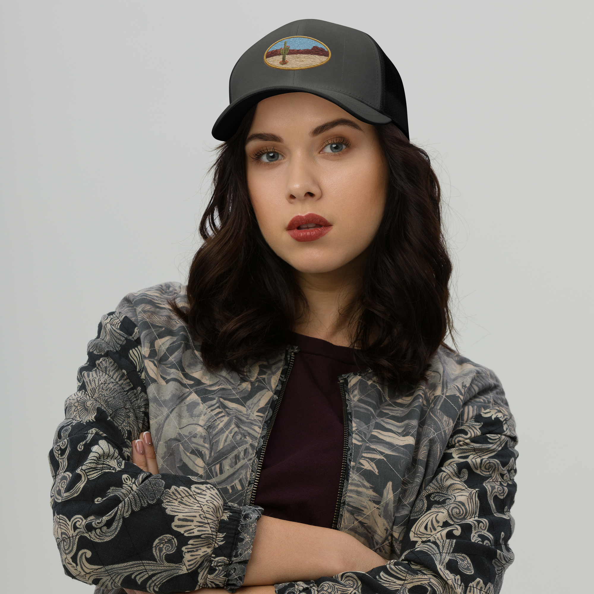 Gorra Trucker Desierto Wild Horizons unisex de Métrica Studio