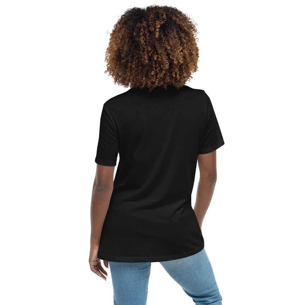 Camiseta Olive Tree Tee oscura para mujer de Métrica Studio