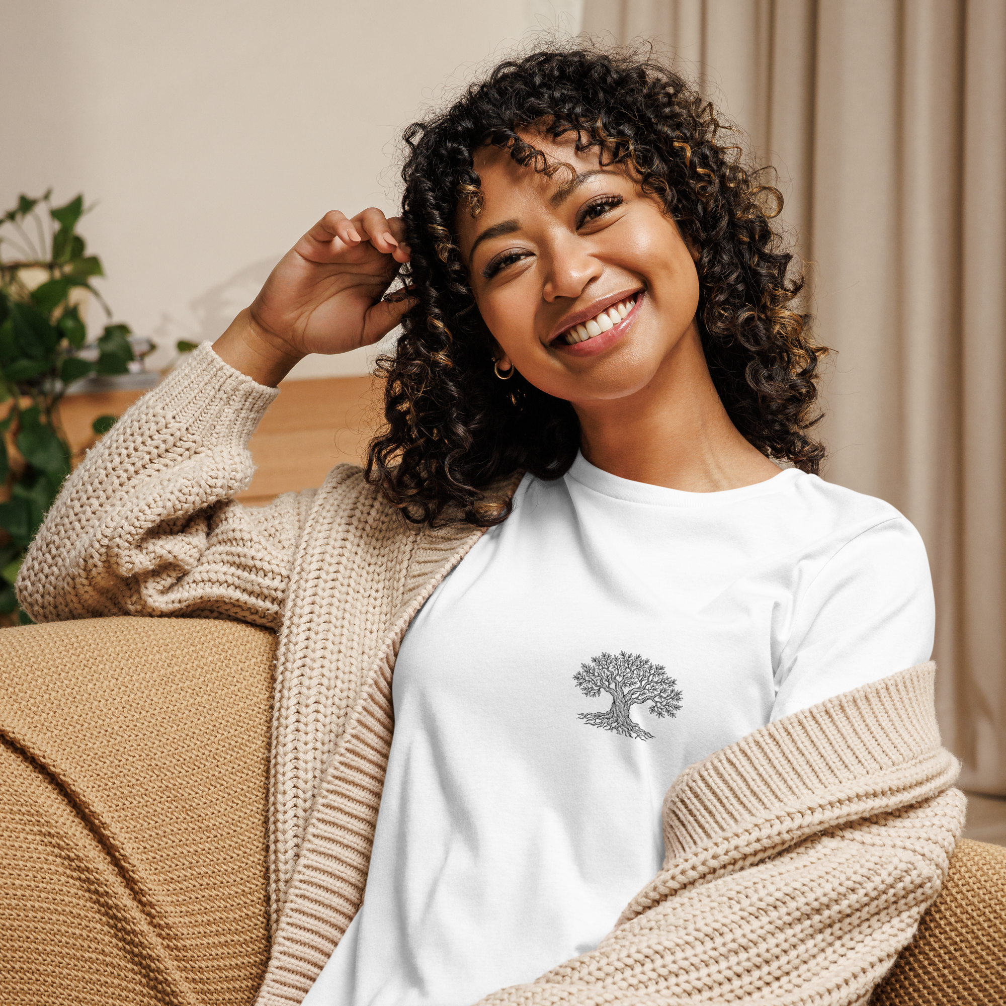 Camiseta Olive Tree Tee Classic para mujer de Métrica Studio